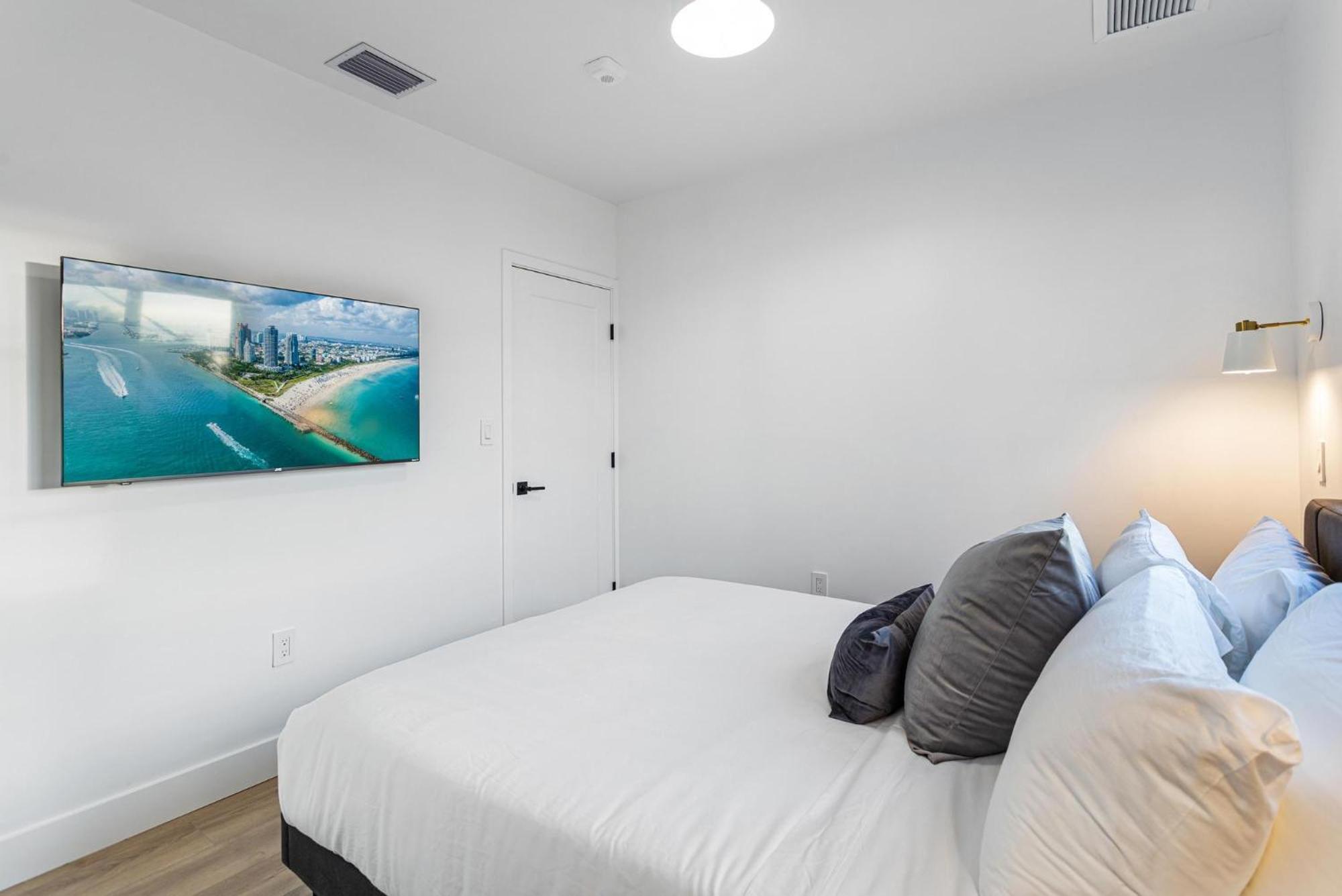 Lux Retreat By Renzzi Apartment Miami Exterior photo