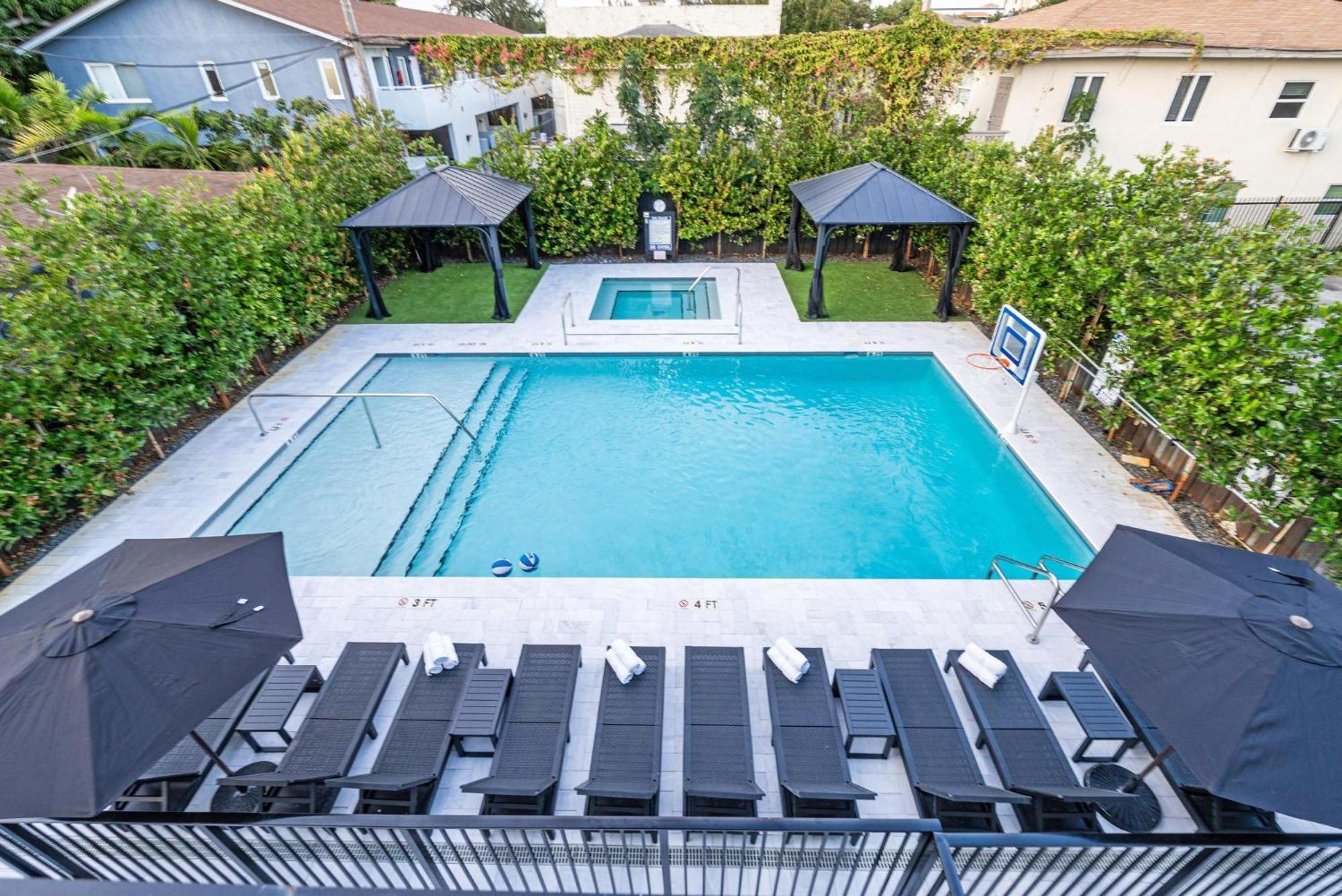 Lux Retreat By Renzzi Apartment Miami Exterior photo