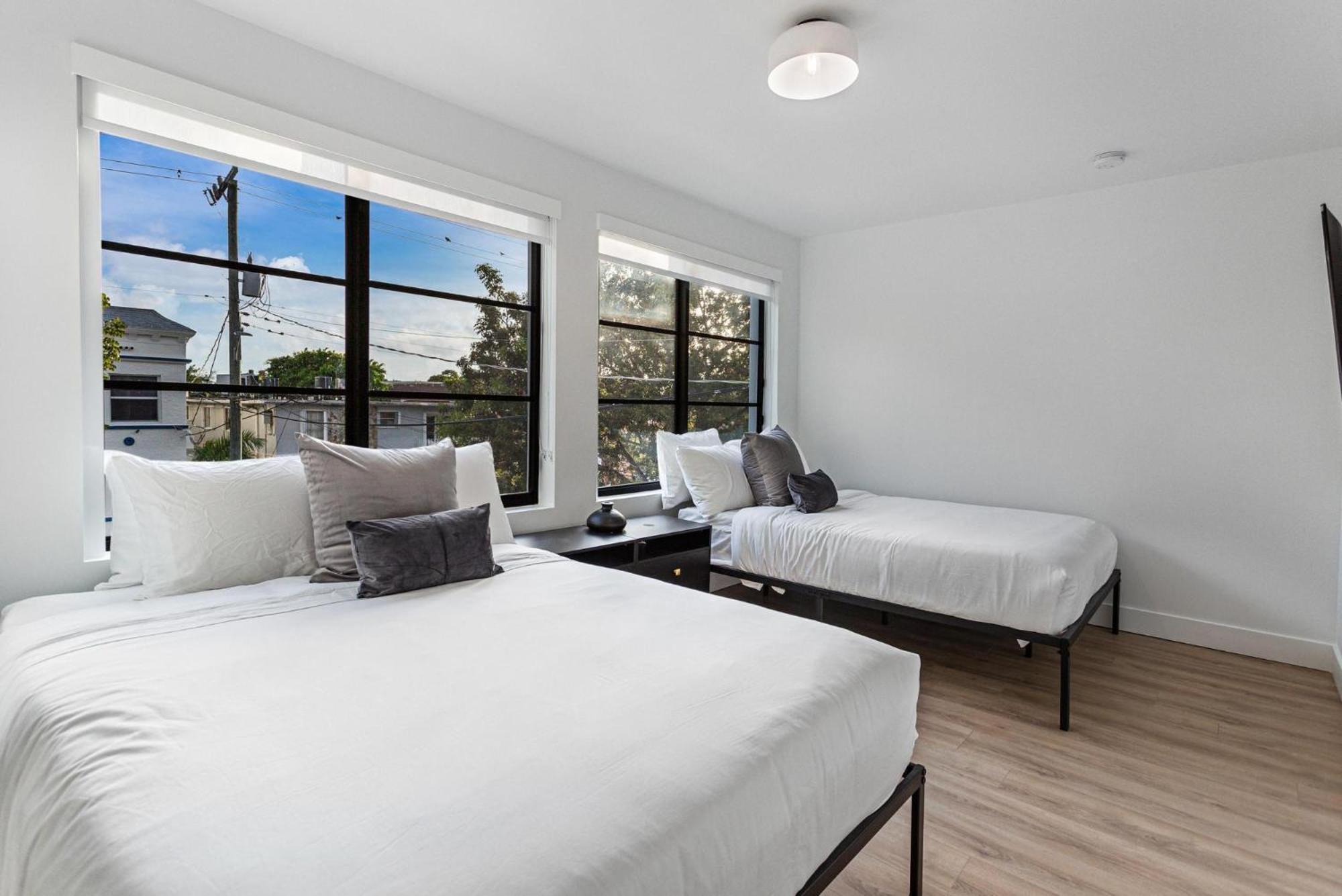 Lux Retreat By Renzzi Apartment Miami Exterior photo