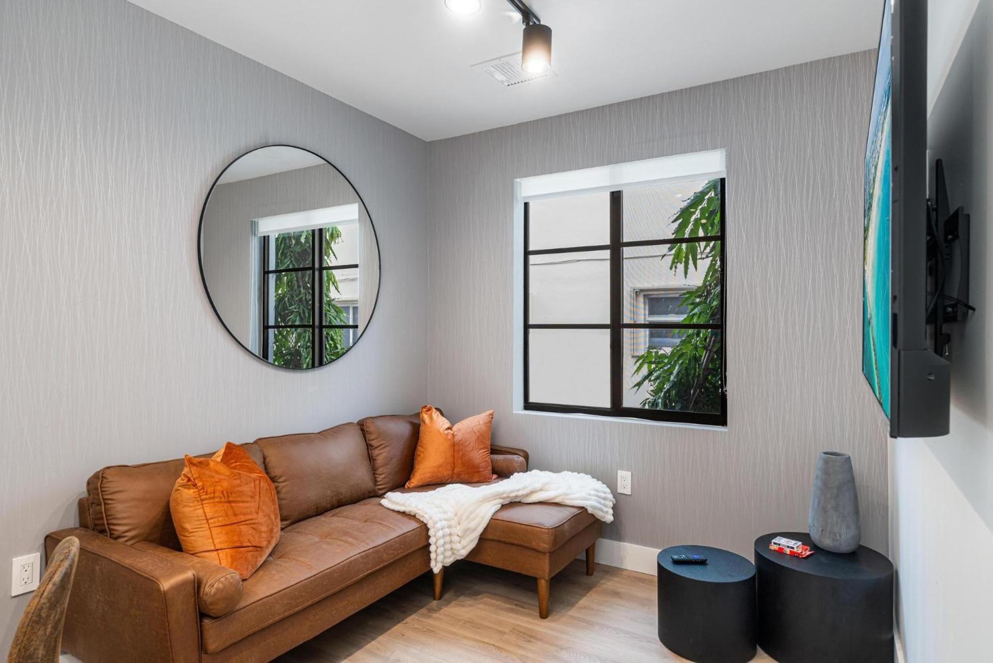 Lux Retreat By Renzzi Apartment Miami Exterior photo