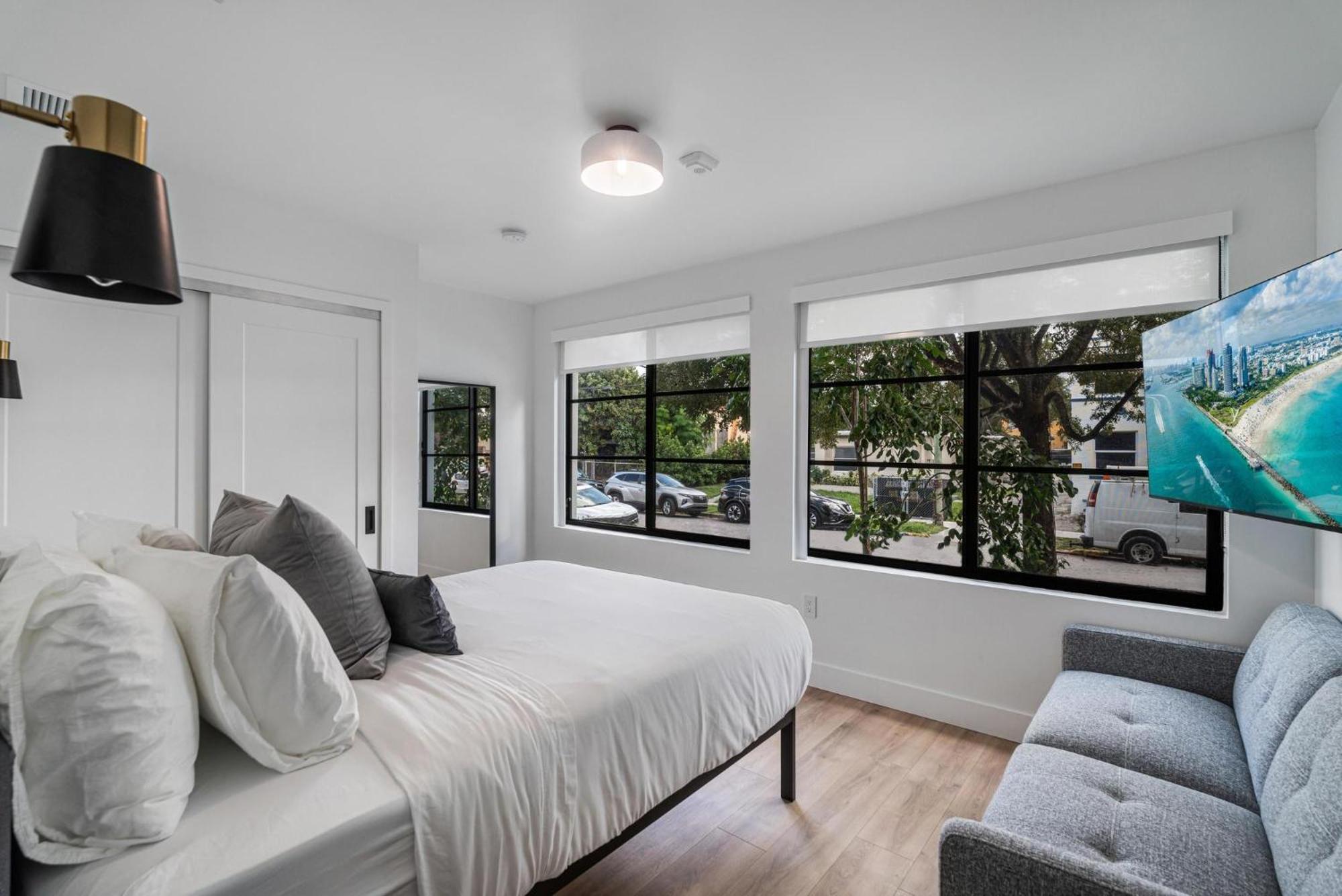 Lux Retreat By Renzzi Apartment Miami Exterior photo